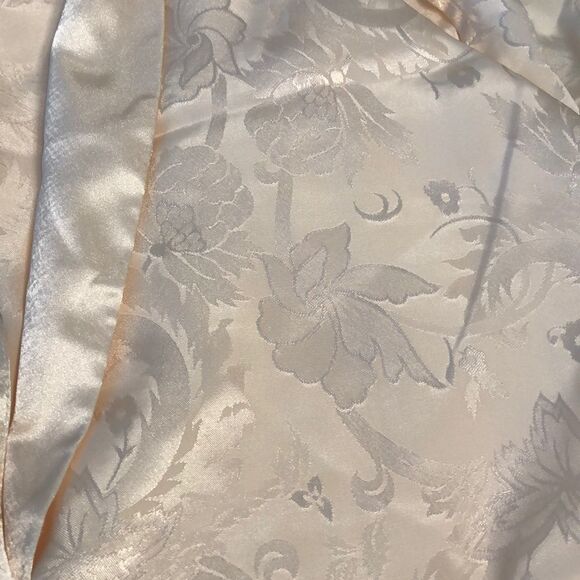 Victoria’s Secret Ivory Satin Sleep Shirt - Picture 6 of 6